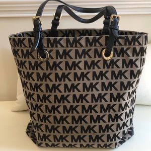 Michael Kors Tote